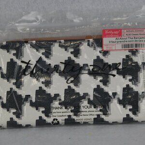 Thirty-One All About The Benjamins Wallet Houndstooth Pebble NEW
